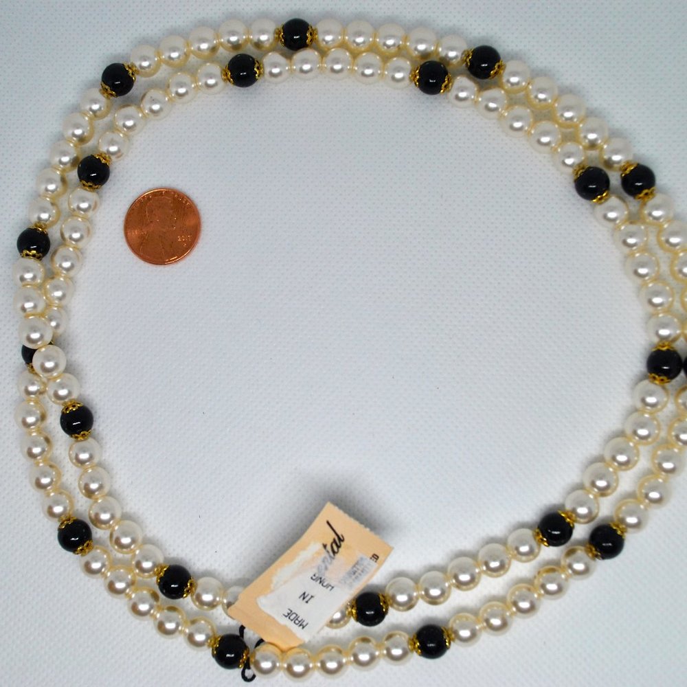 Vintage Black/Gold Faux Pearl